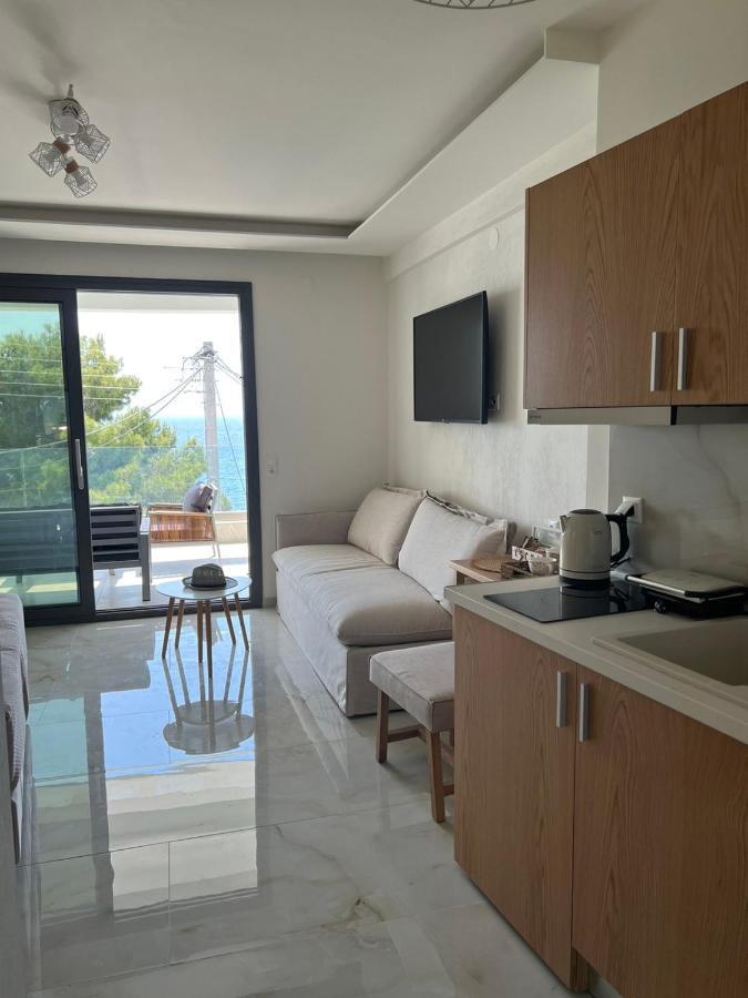 Wide Blue Luxury Boutique Suites 네오스마르마라스 외부 사진