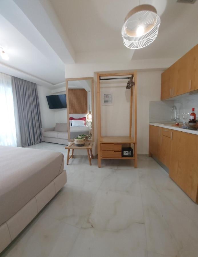 Wide Blue Luxury Boutique Suites 네오스마르마라스 외부 사진