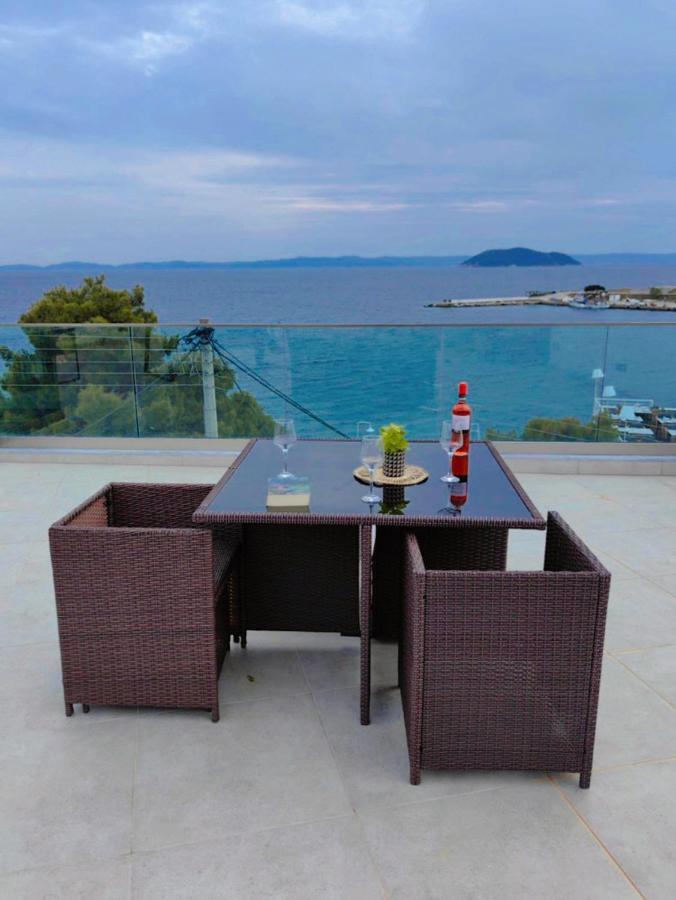 Wide Blue Luxury Boutique Suites 네오스마르마라스 외부 사진
